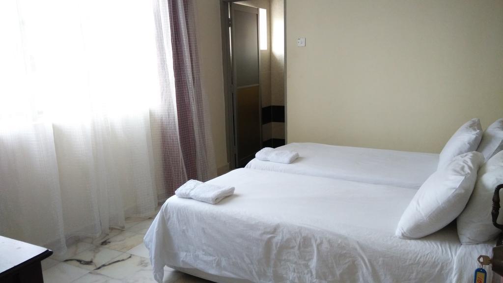 Bercham Vacation House Ipoh Buitenkant foto
