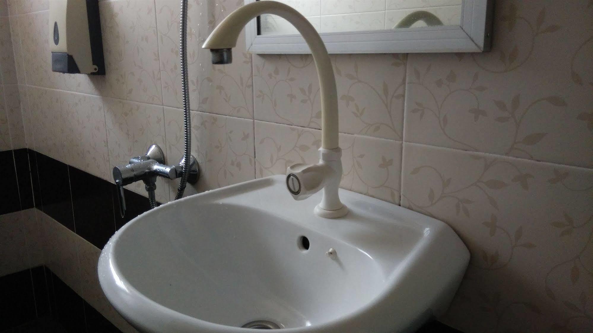 Bercham Vacation House Ipoh Buitenkant foto